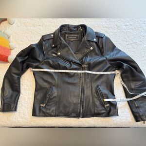 Women’s black leather moto jacket XL